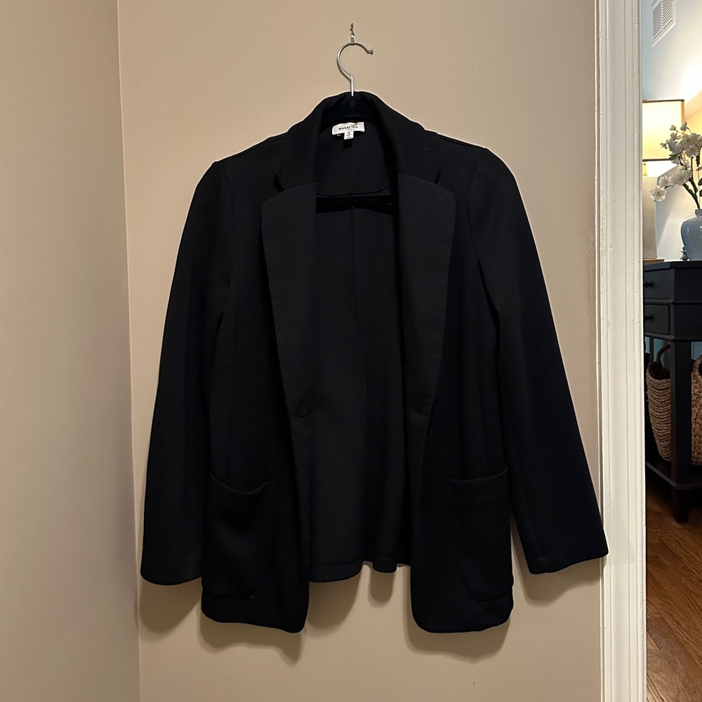 Elegant Soft Black Women's Blazer